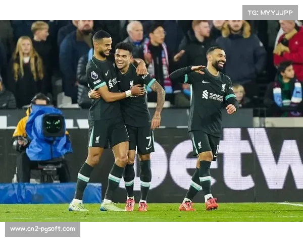 热刺老将本戴维斯圆梦欧联杯见证球队重返欧洲巅峰荣耀时刻